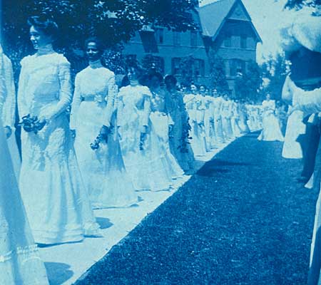 Otelia Cromwell (second in line) marches with her classmates on Ivy Day 1900 (from M.M. Roys Papers)
