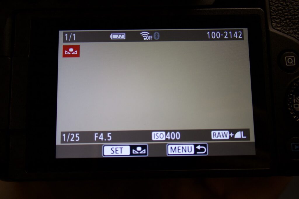 Custom white balance photo options