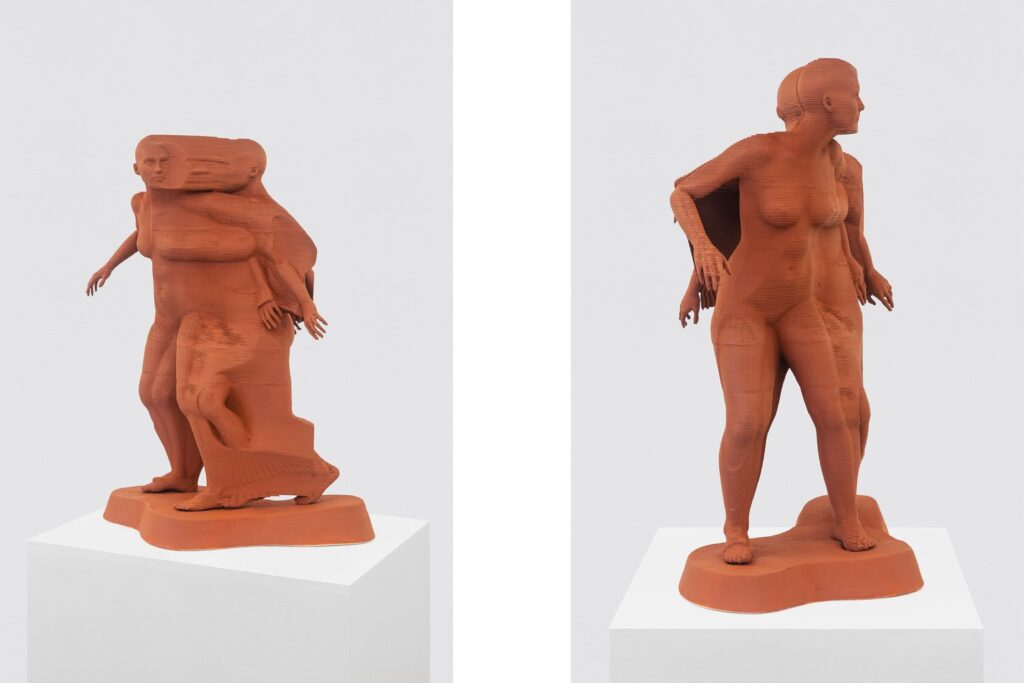 Sculpture titled "SSDR 01 - Freeze" from the series "Species Specific" by Juliana Cerqueira Leite