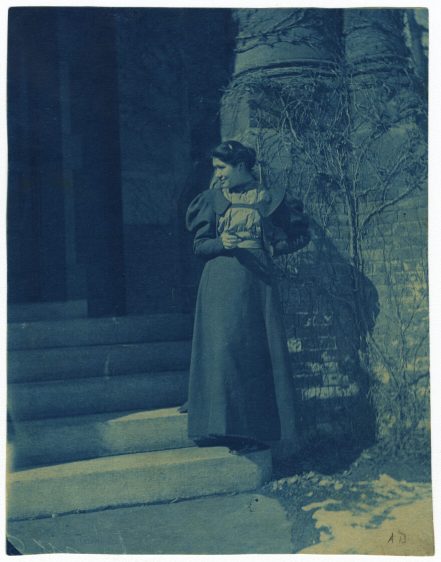 Archival picture