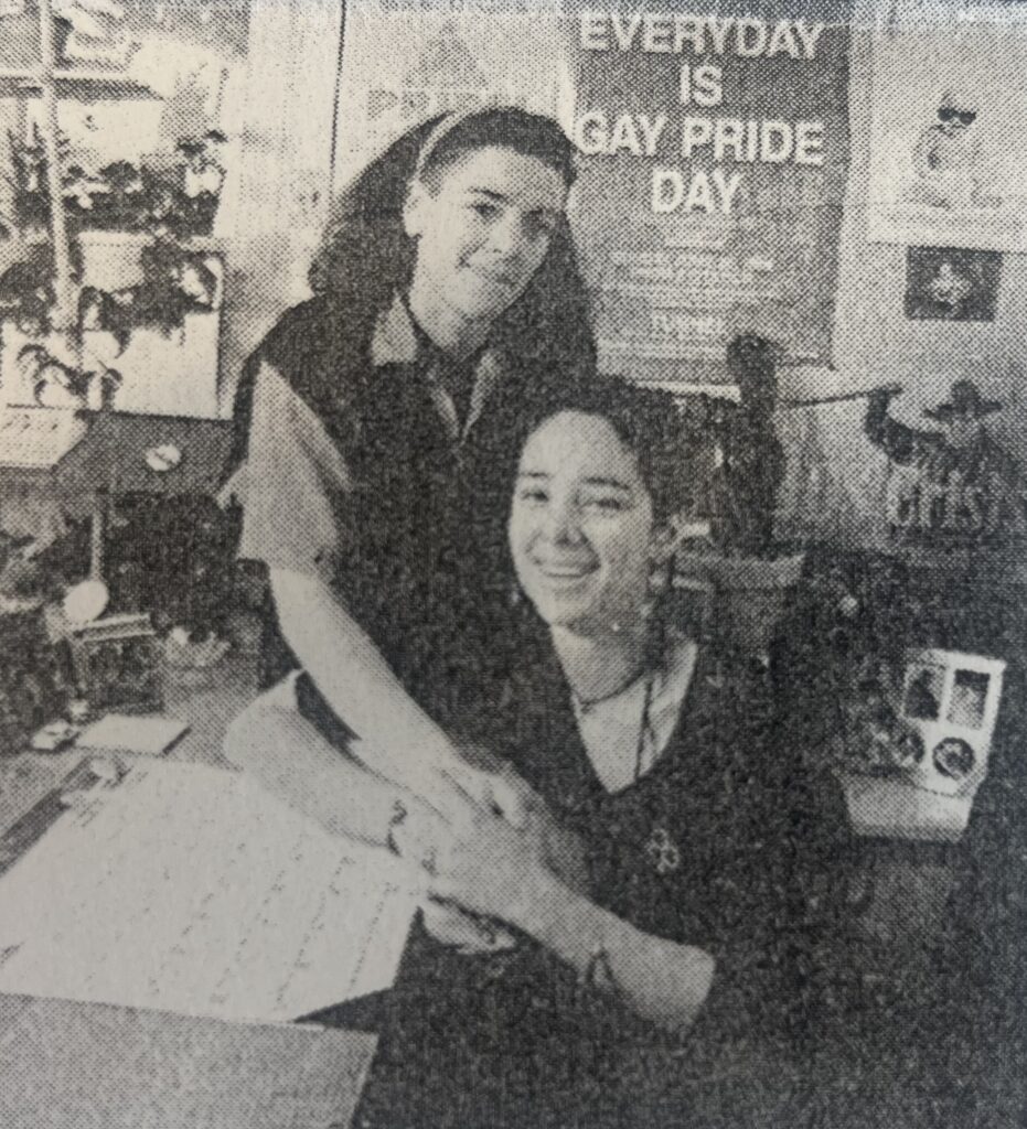 The engagement photo of Bell Grace and Karen Bellavance